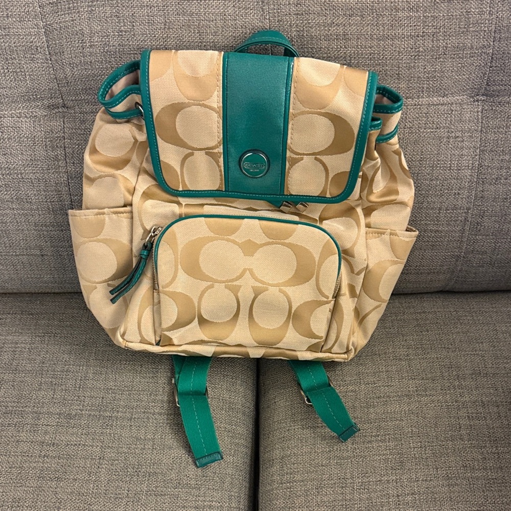 Limited Edition - Coach Signature Stripe Backpack - Beige/Bright Jade